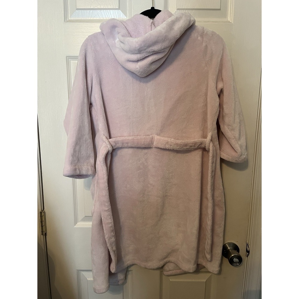 Pottery Barn Kids Plush Pink Robe Size 8-10 - Picture 3 of 4